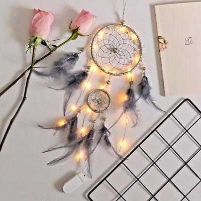 Svajonių gaudytojas vėjo varpeliai Meniniai varpeliai namų amatai Svajonių gaudyklės papuošalai kabantys miegamojo dekoras Dovana rankų darbo plunksna