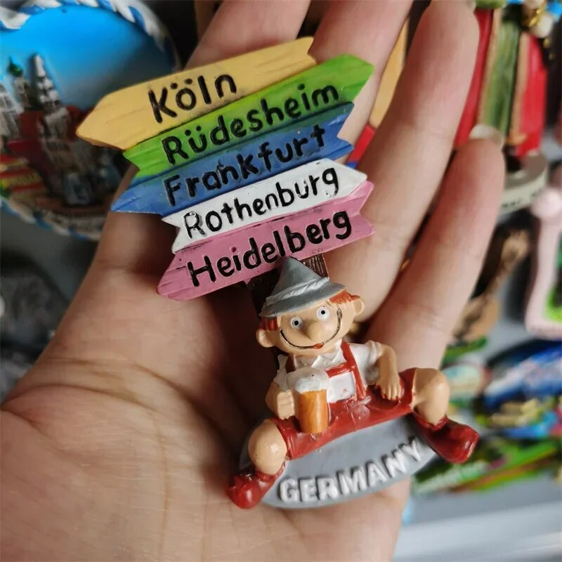 Saksamaa Külmkapimagnetid Kägu Kell Kruus Berliin München Dresden Frankfurt Freiburg Neuschwanstein Külmkapimagnetid Kleebis