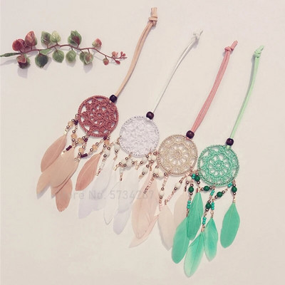 НОВ Mini Dream Catcher Ръчна изработка Car Pendnat Feather Wind Chimes Момиче Стая Висящ стена Декорация на дома Ключодържател Подаръци за рожден ден