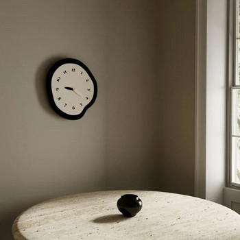Скандинавски минималистичен безшумен стенен часовник Нов креативен стил Декорация на всекидневна Ресторант Стенен часовник Арт индивидуални часовници