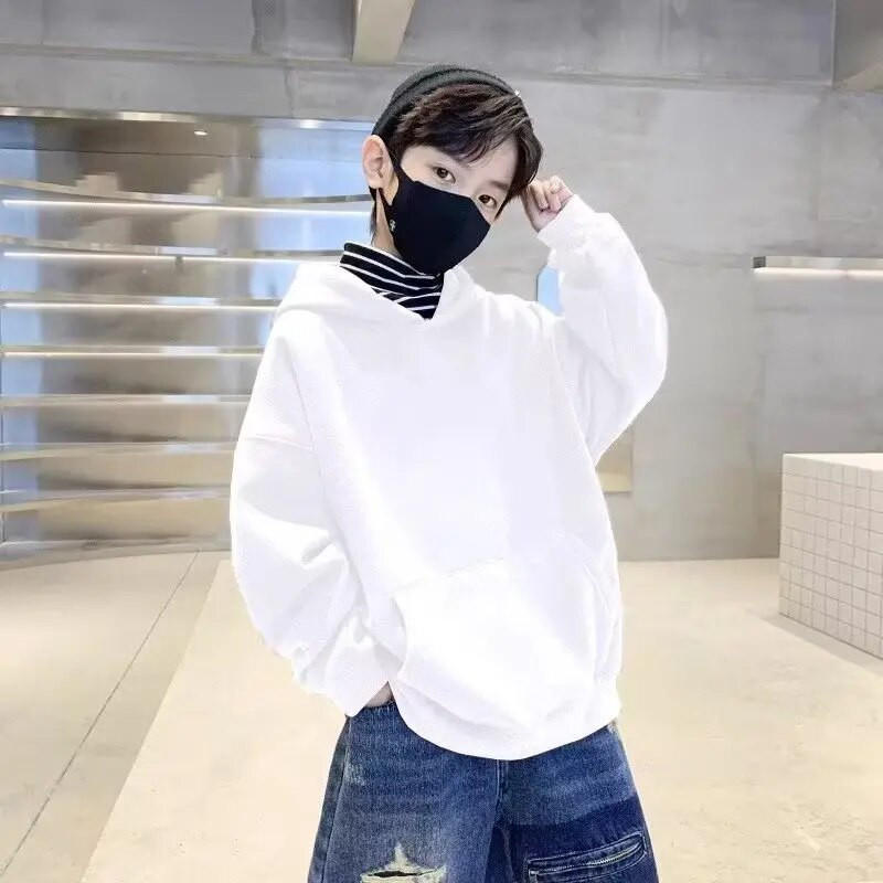 Poiste kapuutsiga kampsun läänelik kevad- ja sügisriided Laste plüüsist praetud tänavapealsed keskmised kuni suured lasteriided