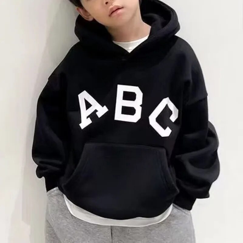 Beebi kapuutsiga kampsun laste moe jaoks Minimalistlik ja mitmekülgne Baby Boy Letter kapuutsiga suur taskukampsun sügiseks kandmiseks