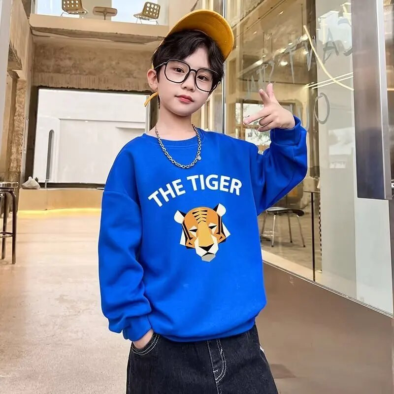 Berniukų megztinis pavasario ir rudens stilius Naujas vidutinio dydžio vaikiški rudeniniai viršutiniai berniukų rudeniniai marškinėliai Madingi ir madingi