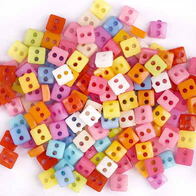 100 vnt Mini mygtukai Plastikiniai lėlių drabužiai Apvalios sagtys Rankų darbo animacinių filmų drabužių siuvimo rankdarbiai.