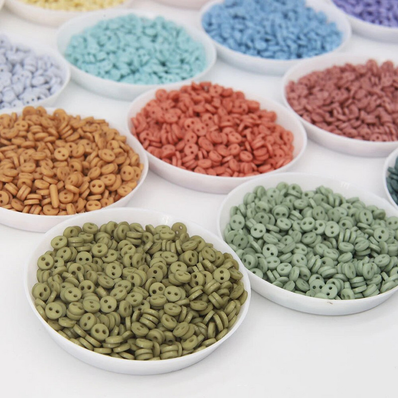 100 tk mininööbid 4 mm vaigust nuku riided ümmargused pandlad nupud käsitsi valmistatud multifilmi rõivaste õmblemiseks ise-meisterdades käsitöö näputöö