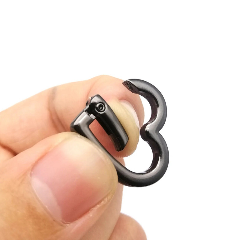 Opružni O prsten u obliku srca Kožna torba koja se može otvoriti Ručna torba Remen Kopča Karabiner Connect Key Lanac za pse Kopča Okidač Kuka