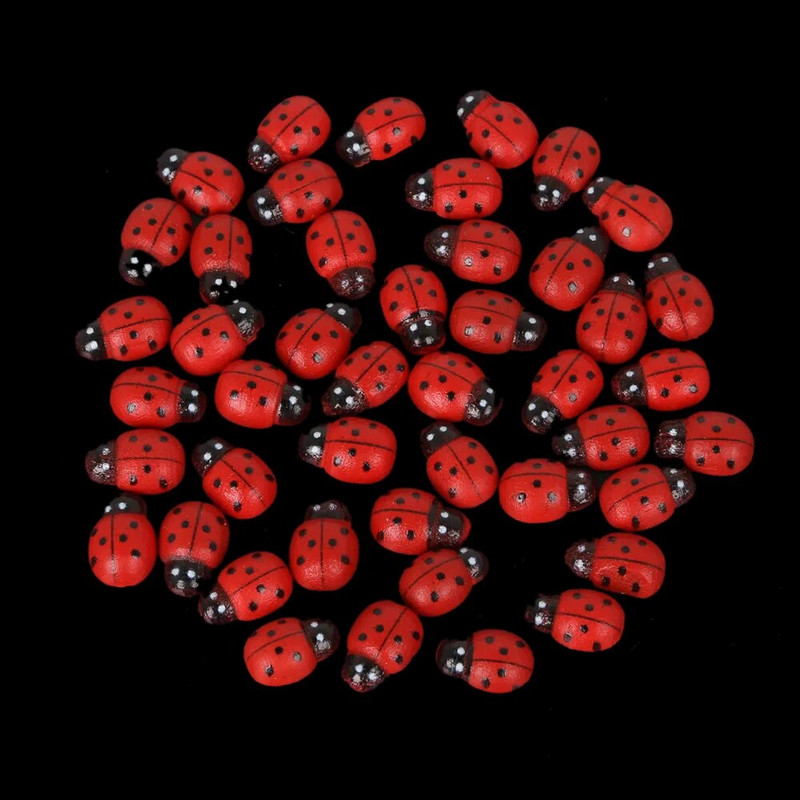 9x13mm ilma auguta punane värv 50tk/partii Lepatriinu puidust nööbid DIY laste aplikatsioonid/meisterdamise/õmblusnööbid isetegemise riidetarvikute jaoks