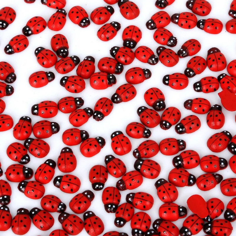 9x13mm ilma auguta punane värv 50tk/partii Lepatriinu puidust nööbid DIY laste aplikatsioonid/meisterdamise/õmblusnööbid isetegemise riidetarvikute jaoks