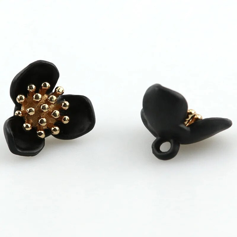 10vnt Metalinės gėlių sagos Moteriškų drabužių siuvimo aksesuarai Marškiniai Megztiniai Rankovės apykaklės sagos didmeninė prekyba