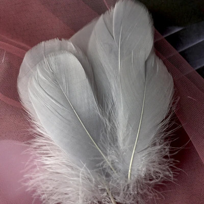 Pene naturale de gâscă Pene 4-8cm 8-12cm Pene de lebădă pentru decorarea casei Artizanat Accesorii pentru bijuterii de nuntă 100 buc
