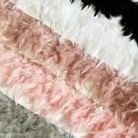 2 meetrit naturaalset kalkuni suled Äärised narmaste kõrgus 10-15 cm pulmariietus kleit kaunistus DIY sulgede lindi õmblemine käsitöö