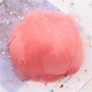Pene naturale de gâscă 4-8 cm Pene de lebădă colorate plutitoare mici pentru artizanat Bijuterii de nuntă Decorarea casei Pene 100 buc
