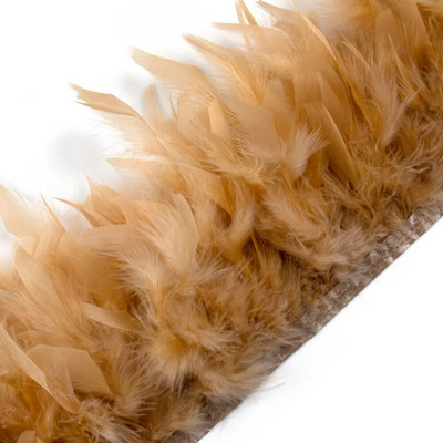 1 jardi pehme valge kalkuni sulgedega äärislint 10-15 cm kohev, naturaalne sulgedest äärepits pulmakleidi kaunistamiseks.