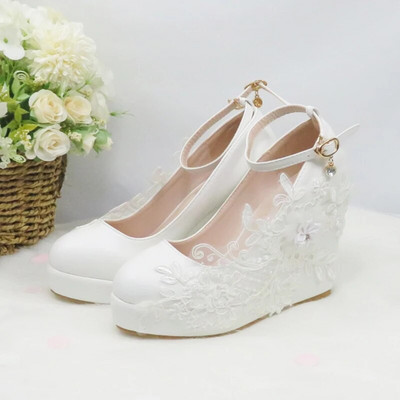 BaoYaFang White Flower Pumps Új érkezés női esküvői cipő Menyasszony Magas sarkú platform cipő női női party ruha cipő