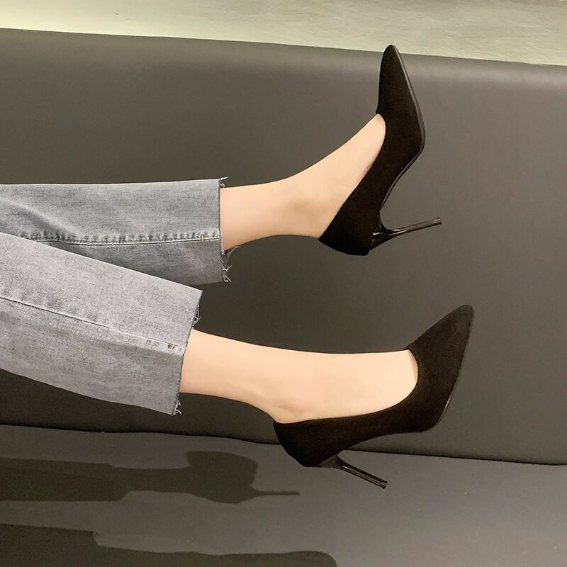 Moteriški nauji sandalai su vidutiniu kulnu juodi 6-8-10 cm smailiu plonu kulnu Baotou banketiniai aukštakulniai batai Moteriški batai Tacones Mujer