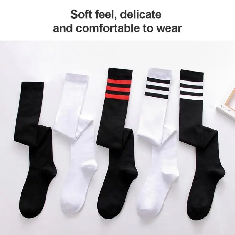 Seksīgas melnbaltas garās zeķes meitenes sievietēm augšstilbiem augstas zeķes virs ceļgala augšstilbiem augstas zeķes Lolita sievietēm siltas ceļgala zeķes sporta apģērbs