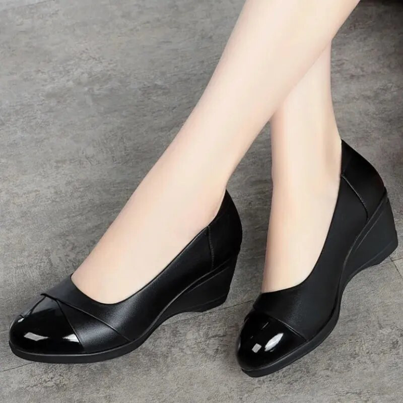 Cresfimix ženske slatke svijetlo zelene pu kožne cipele visoke kvalitete za zabave srednje četvrtaste pete Lady Cool modne bijele seksi cipele na petu A9846