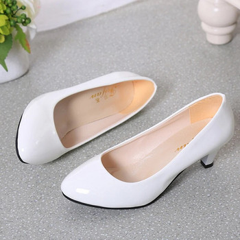 2023 Женски помпи Голи дамски обувки с плитка уста Модни офис работни обувки Сватбени партита Дамски обувки на нисък ток Дамски есенни обувки