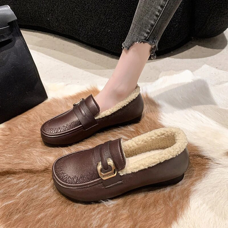Nove zimske ležerne modne plus baršunaste udobne tople neklizajuće ravne ženske cipele s okruglim prstima i plitkim ustima