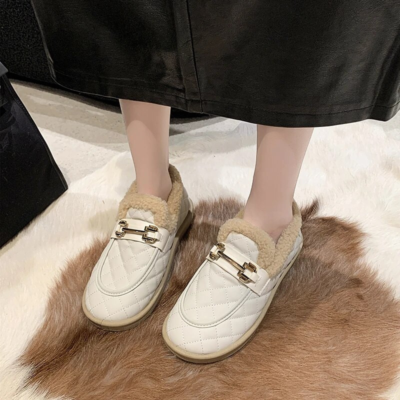 Нова зимна ежедневна мода плюс кадифени удобни ежедневни топли нехлъзгащи се дамски обувки с кръгли пръсти и плоски пръсти