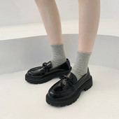 Női brit stílusú bőrcipők 2023 tavaszi fekete Muffin diák egyszemélyes cipők Retro all-match One Pedal Loafer női cipők