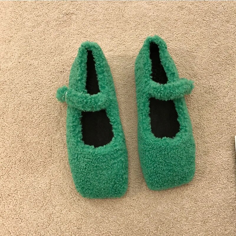 Модни балетни обувки с квадратни пръсти от агнешка вълна Дамски зимни топли плюшени мокасини Дамски дизайнерски маркови обувки с мека кожа Mary Jane в розово