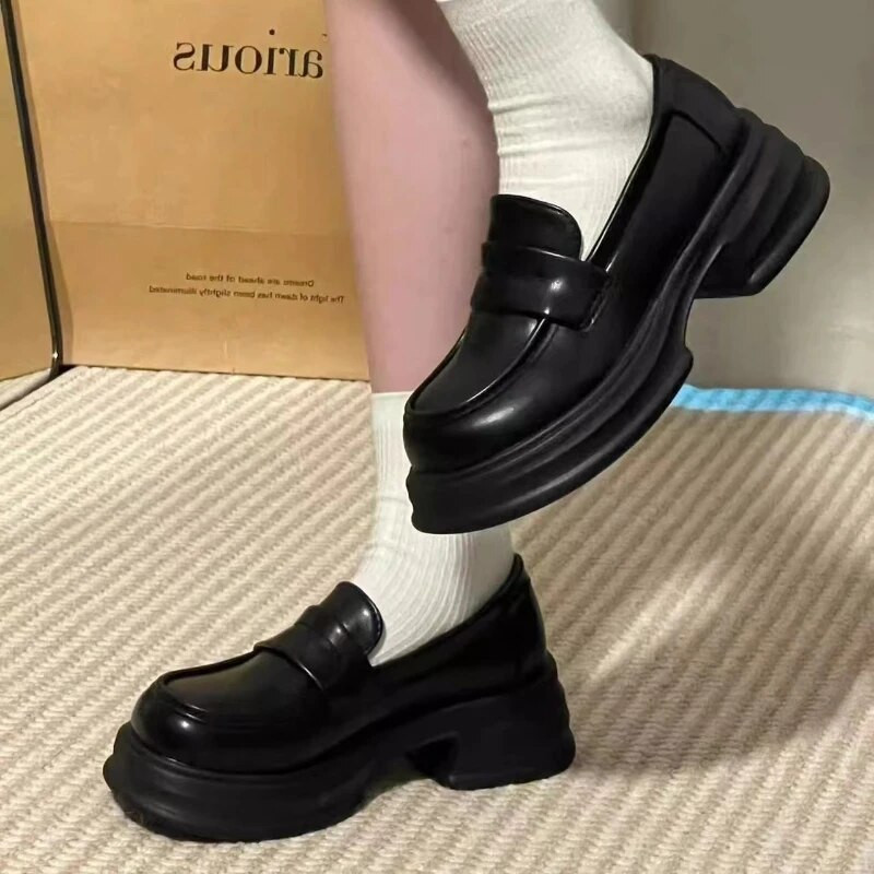 Дамски обувки Платформа и кръгли пръсти Универсални оксфордски обувки в британски стил Ежедневни дамски маратонки Плитки плоски обувки Есенни мокасини с