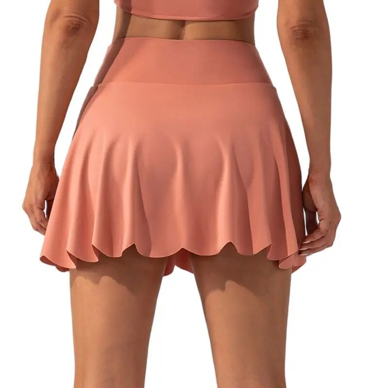 CHRLEISURE Тенис пола за жени Мини голф шорти Дишащи тънки спортни шорти Еластични голи фитнес поли Спортно облекло