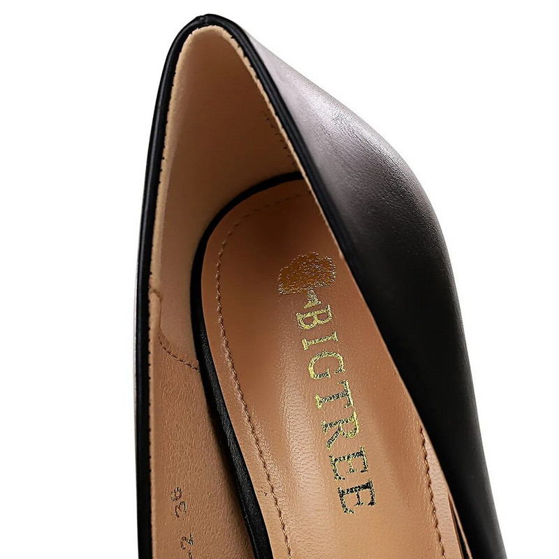 Sievietēm 7,5 cm 10,5 cm augsti papēži ar radzēm kniedes Pumpas Lady Fetish Stiletto Vidējie zemie papēži Scarpins Stripper Catwalk Pasākumu apavi