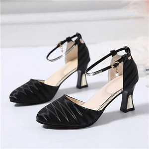 Cresfimix Zapato Tacon Γυναικεία Χαριτωμένα ψηλοτάκουνα παπούτσια με λουράκι με πόρπη για γυναικεία πάρτι Ροζ χρυσές αντλίες γάμου H5955