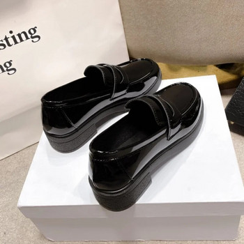 2023 Нови модни лачени мокасини за жени Обувки с квадратен ток Slip on Office Lady обувки Мокасини Chaussure Femme