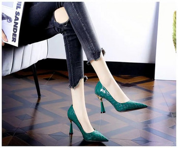 Καρό Classic Casual ψηλοτάκουνα παπούτσια με ανάγλυφο νέο σχέδιο μόδας Oversize για το φθινόπωρο και τον χειμώνα 2023 Pumps γυναικεία παπούτσια