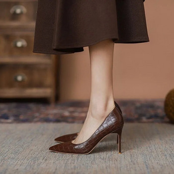 Пролет и лято 2022 г. Нови кафяви удобни универсални дамски обувки с високи токчета, секси единични обувки Дамски работни обувки