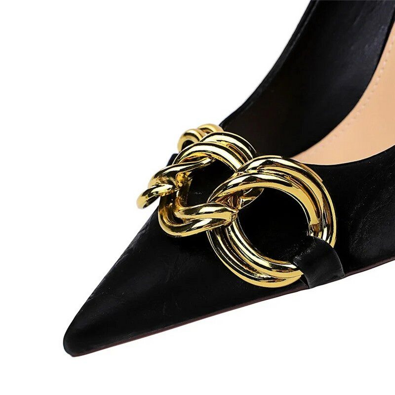 Sieviešu 7,5 cm 9,5 cm augsti papēži Escarpins Pumps Lady Metal Chain zemi papēži Fetišs naktsklubs Slim Fit Party Zaļie biroja izlaiduma apavi