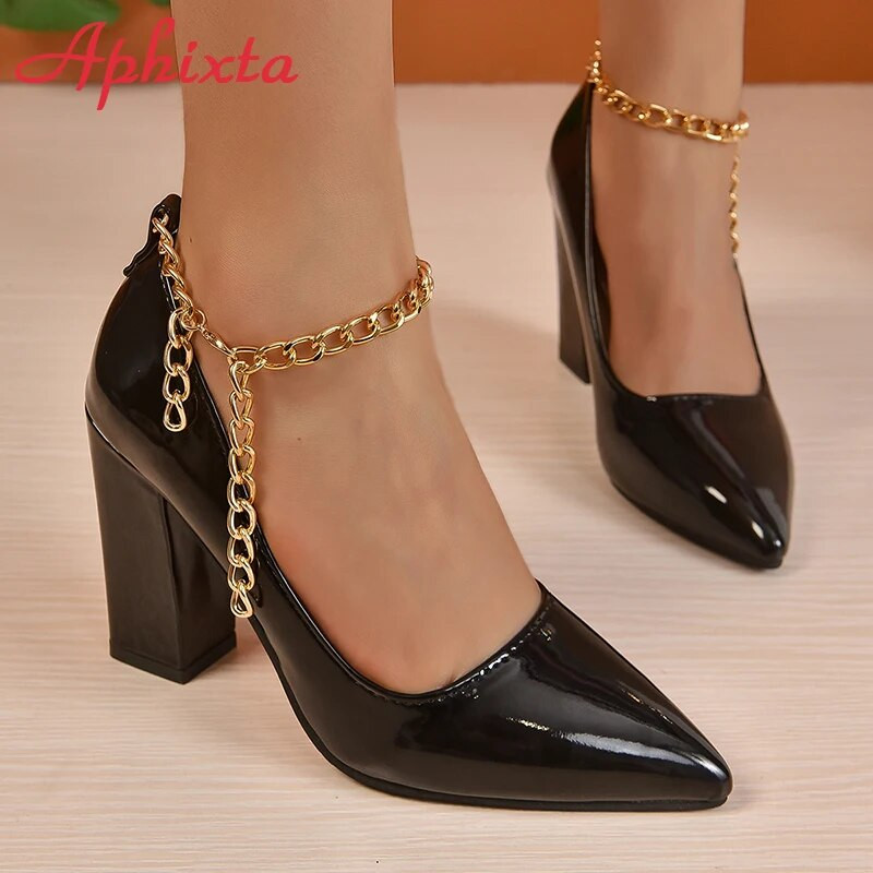 Aphixta 2023 Sexy Super Augsts Papēdis 10cm Kvadrātveida papēži Pumpas Sieviešu zelta Metāla Ķēde Potītes Siksna Kurpes ar smailu purngalu, liels izmērs 50