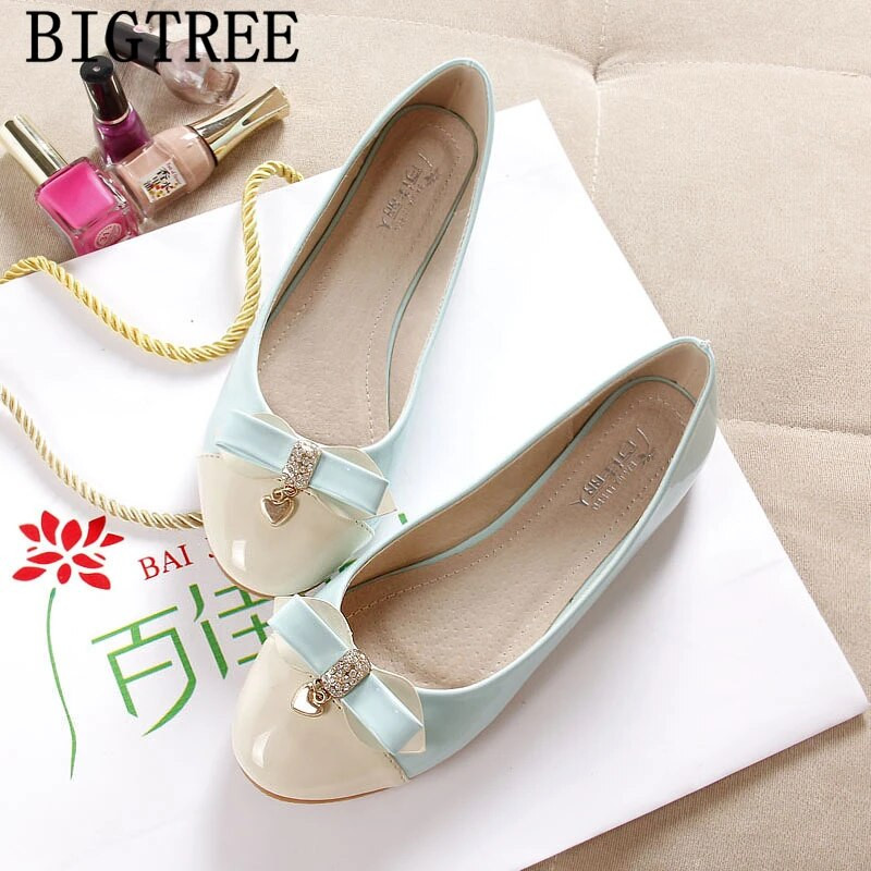 Ādas apavi Sieviešu slīdēšanas Luksusa Apavi Sieviešu Dizaineri Rhinestone Spring Kurpes Sievietēm Plakanas Modes Kāpuri Zapatos De Mujer