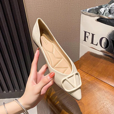 Flat παπούτσια Γυναικεία Flat 2024 Summer New Fashion Temperament Δημοφιλή μαλακά δερμάτινα παπούτσια με κουτάλα Γυναικεία παπούτσια μεγάλου μεγέθους 41-43