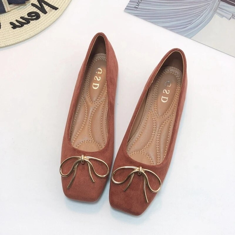 2023. gada pavasaris/rudens Jauni sieviešu apavi ar tauriņiem, plakaniem, sekla mutes dobuma apaviem, lielizmēra sieviešu apavi ar kvadrātveida purngalu