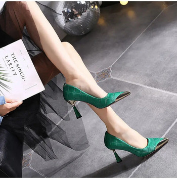 2022 г. Нови дамски розови помпи Луксозни дизайнерски метални заострени обувки с плитка уста Единични обувки с високи токчета Дамски зелени парти обувки