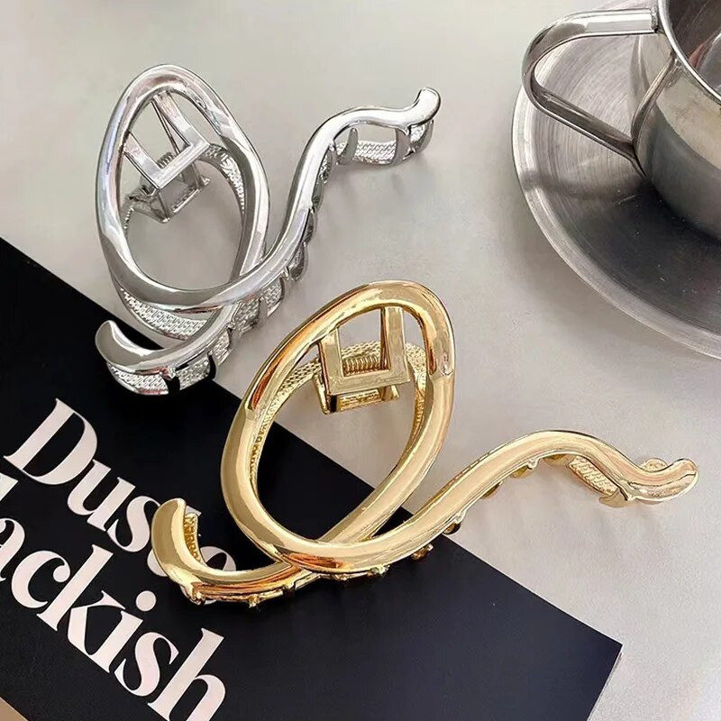 Sievietēm Sudraba/Zelta neregulāras matu sprādzes Panka stils Metāla matu spīles Barretes Sieviešu matu aksesuāri Zirgaste Matu Spraudes Galvassegas