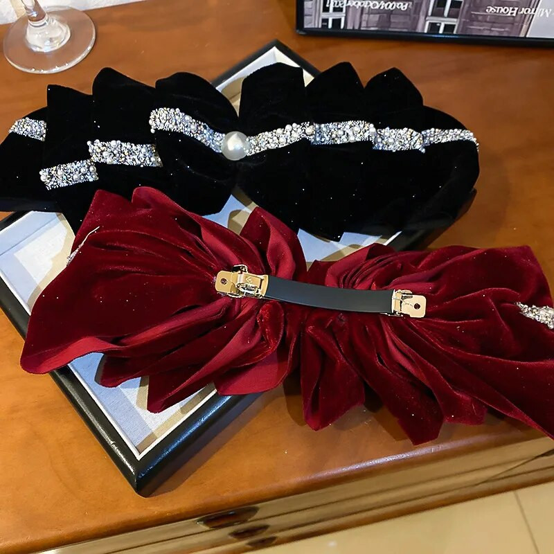 Retro samta Rhinestone Bow matu sprādzes Temperamenta pavasara saspraudes Pērļu matadatas Galvassegas Modes matu aksesuāri sievietēm meitenēm