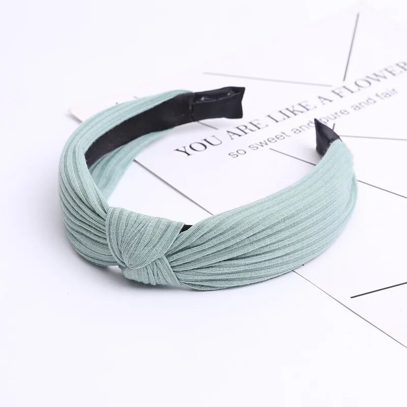 Sieviešu modes matu lente zamšādas mezglota vienkrāsaina galvas saite sievietēm Modes bantītes matu lente roku darbs matu stīpām matu aksesuāri