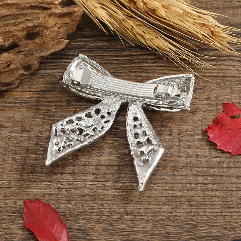 Creative Pearl Bow Spring Clip Sieviešu Eleganti Matu Aksesuāri Atpakaļ Dators Karote Zirga astes Spraude Dobi gaiši Luksusa Mati