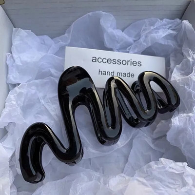 Μοντέρνα κλιπ Clip Crab Hair Clips INS Γυναικεία φουρκέτα πίσω από το κεφάλι 2023 Νέα ματ μεγάλη καρφίτσα καρχαρία καρφίτσες μαλλιών για γυναίκες