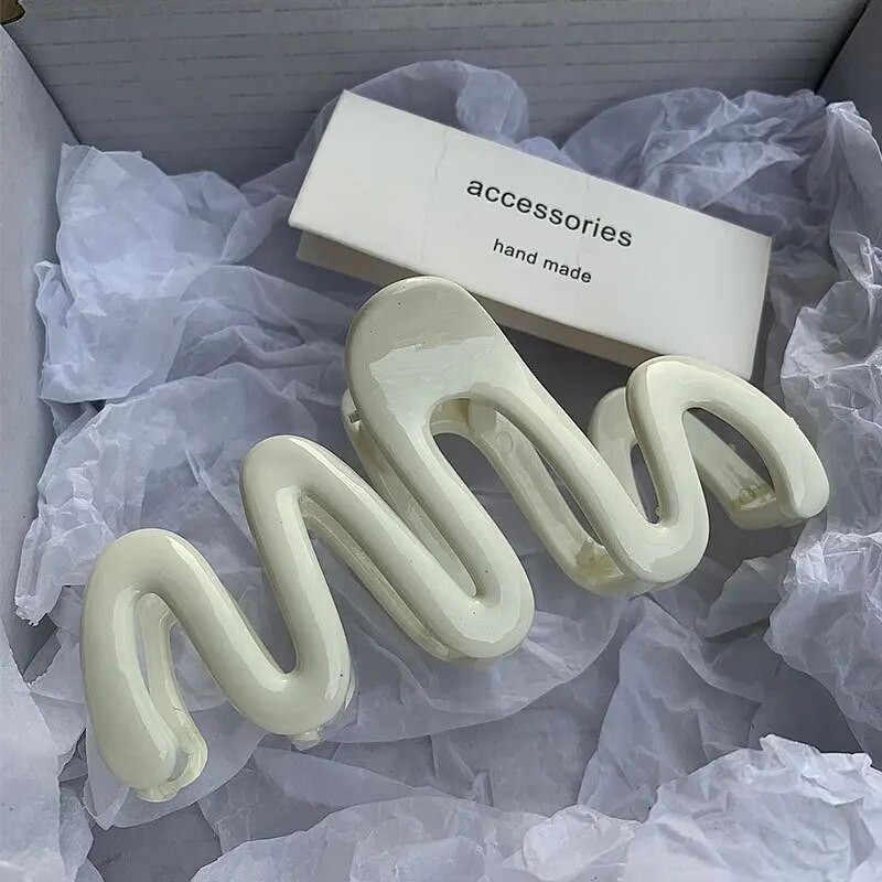 Modernas Claw Clip Krabju matu sprādzes INS Sieviešu galvas aizmugures matadata 2023 Jaunas matētas lielas haizivs krabju matu sprādzes Aksesuāri sievietēm