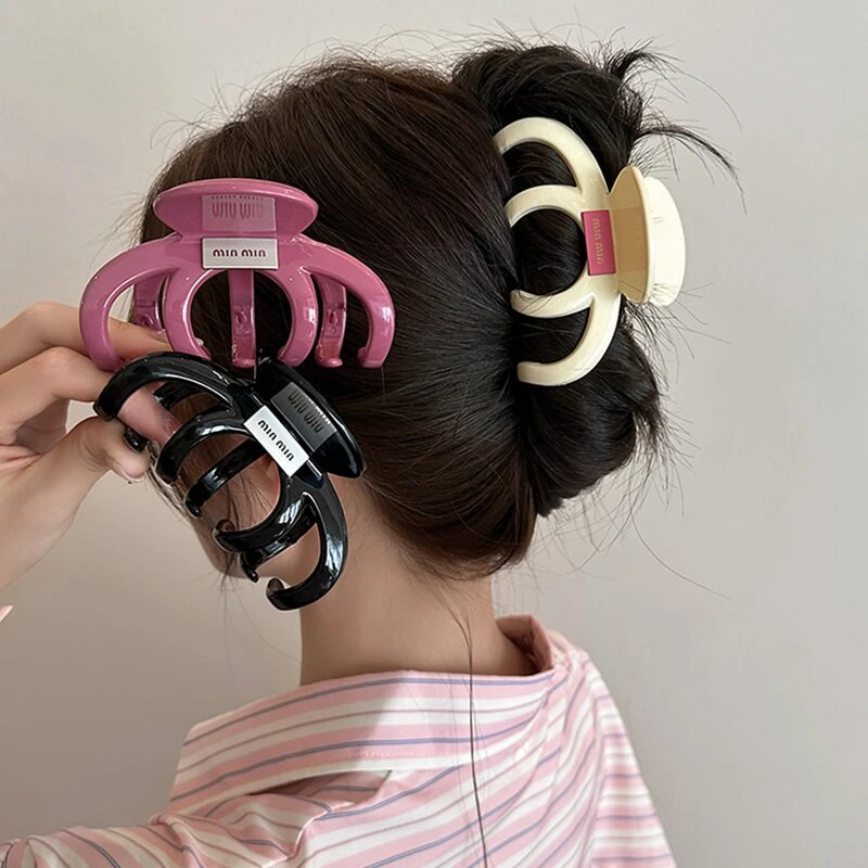 Korejiešu modes burtu matu sprādzes sievietēm zirgastes turētājs lielas akrila matadatas Matu rokturi Skavas spīles Barrette matu aksesuāri