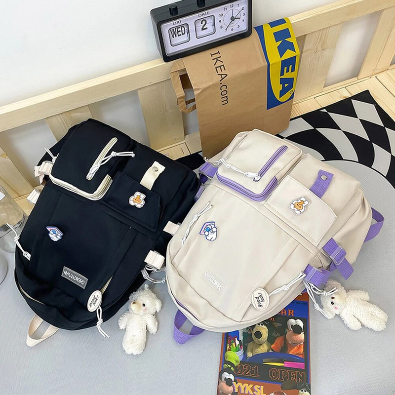 Klēpjdatora mugursoma liela ietilpība koledžas studentu mugursoma ar medaļas kulonu, vienkāršu regulējamu siksnu pusaudžu meitenēm