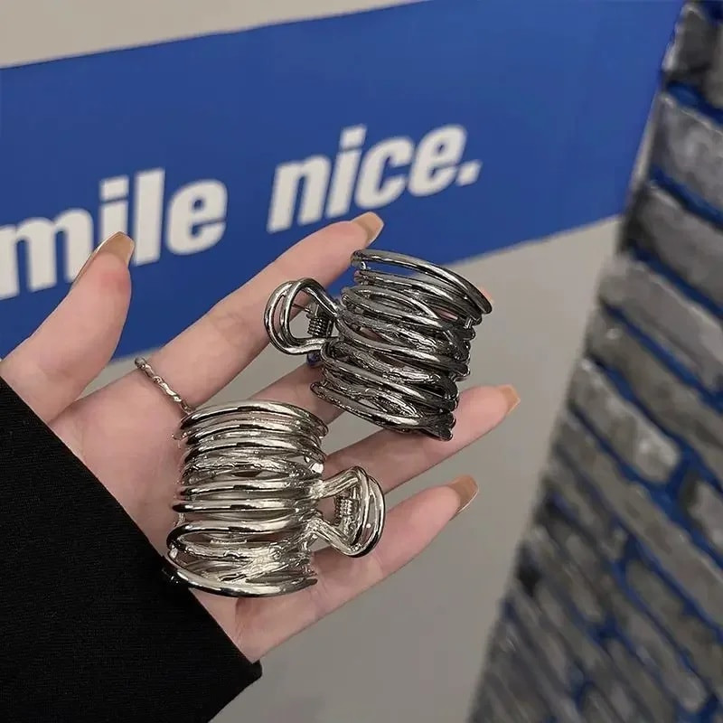 Modes neregulāri metāla matu nagi, sievietes, meitenes, neslīdošs, spēcīgs turētājs, augsts zirgaste haizivs sprādzes matu sprādze bieziem gariem matiem