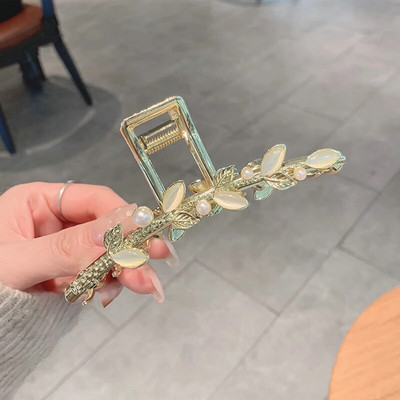 Υπέροχα καλύμματα κεφαλής Bell Orchid Hair Claws για Γυναίκες Κορίτσια Μοντέρνα αλογοουρά Κλιπ με νύχια στολίδι Αξεσουάρ μαλλιών Heawear Tiara