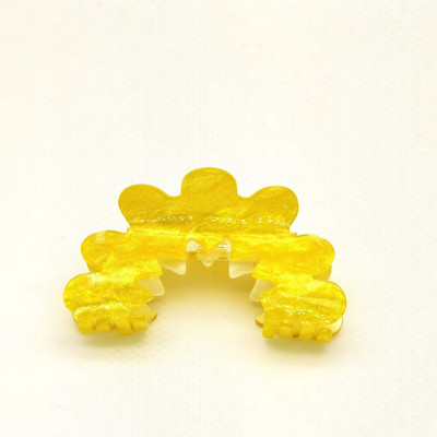 HANGZHI Flower Hollow Geometric Acetate Color Shark Hair Claw Γυναικεία κορίτσια 2022 Springs Νέα Μοντέρνα αξεσουάρ κεφαλής κλιπ μαλλιών